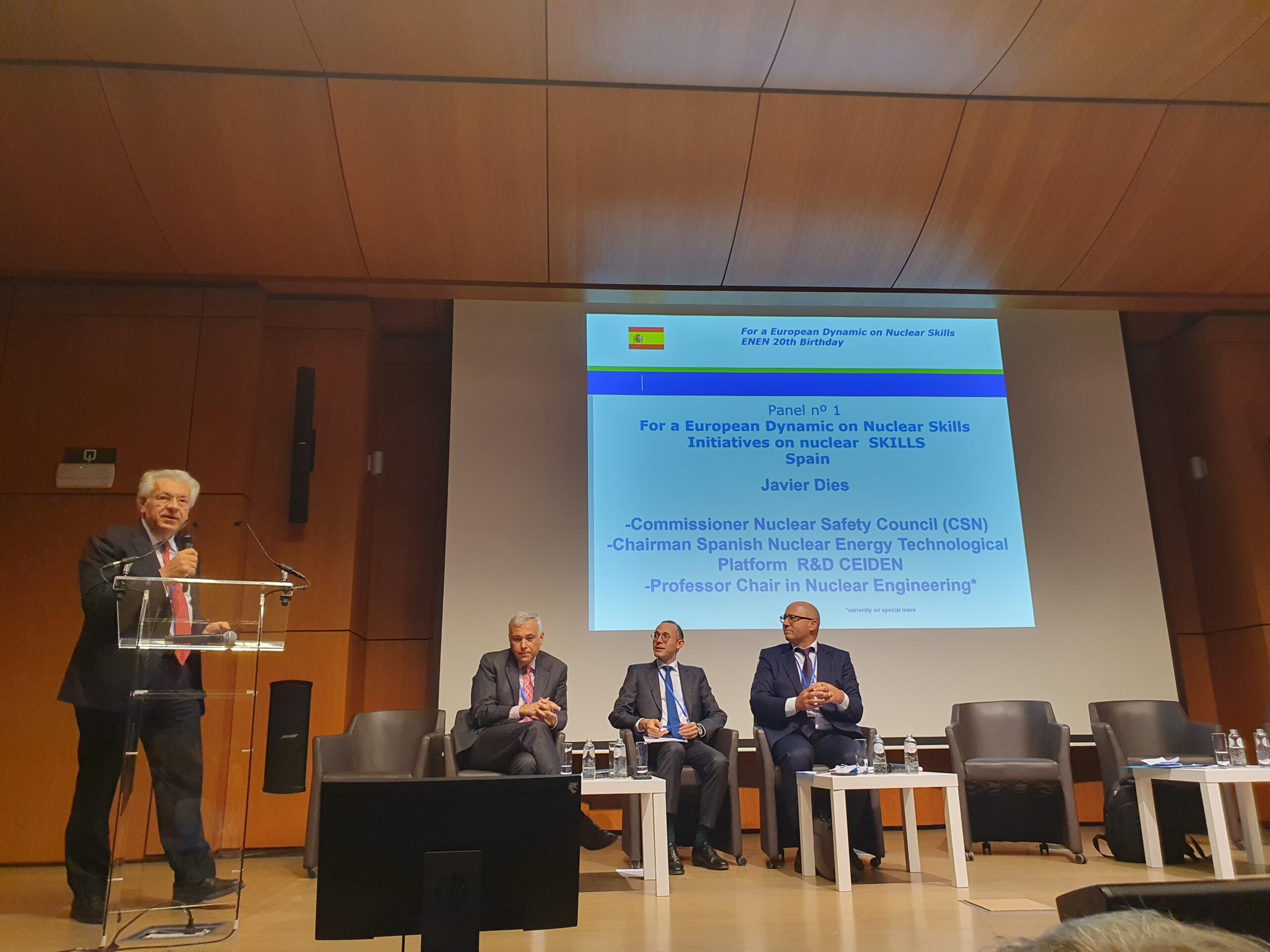 El consejero y presidente de Ceiden, Javier Dies, participa en el encuentro sobre dinámica europea en habilidades nucleares mantenido bajo la presidencia española del Consejo de la Unión Europea.