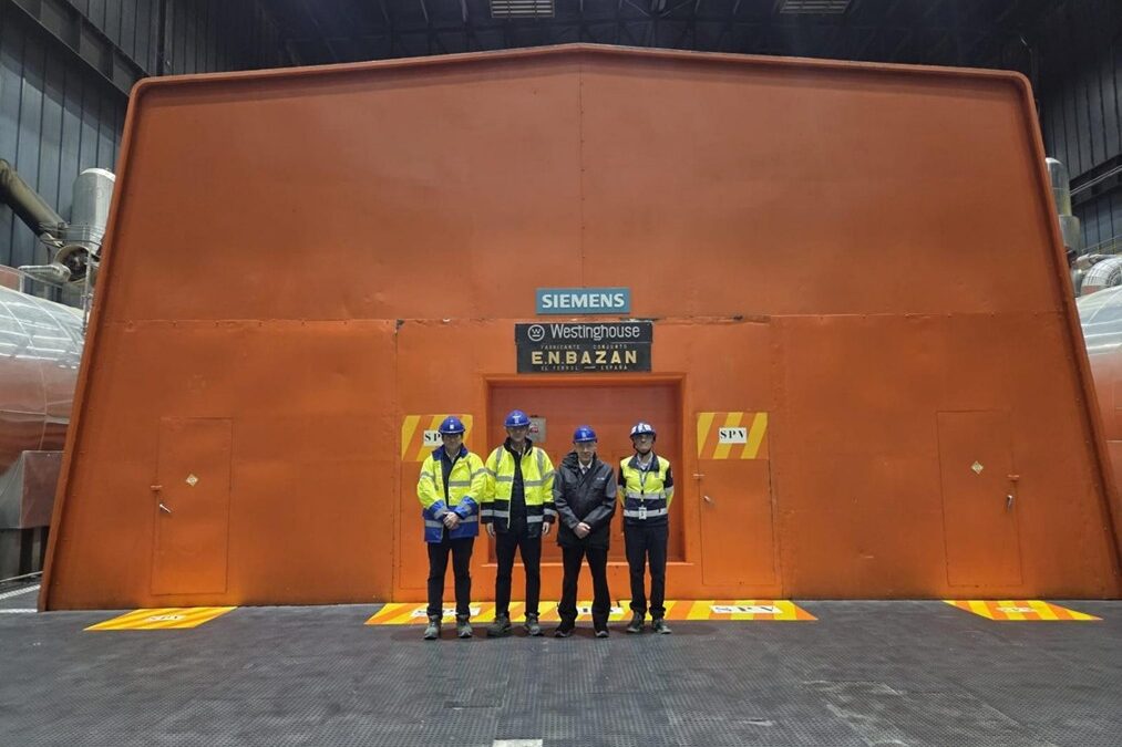 El Presidente de CEIDEN y Consejero del Consejo de Seguridad Nuclear Javier Dies visita la central nuclear de Almaraz en Cáceres